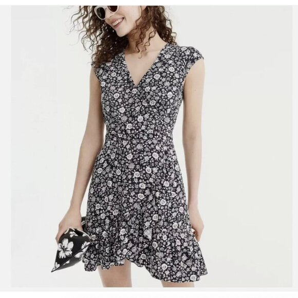 J. Crew Mercantile Navy Blue White Floral Wrap V-Neck Ruffle Dress - Picture 1 of 6